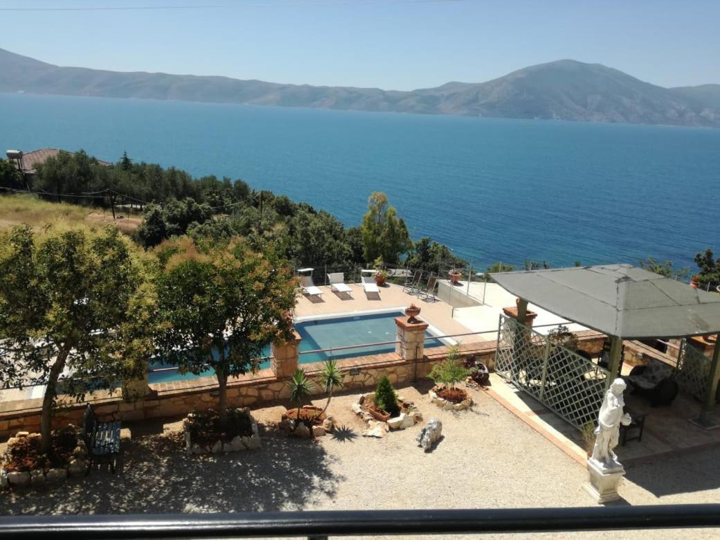 Hotel "San Saena " Radhime Exterior photo