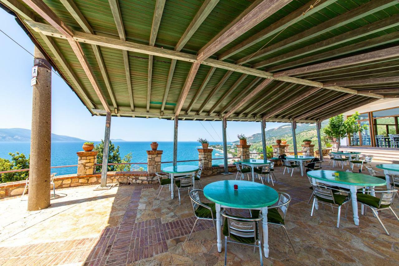 Hotel "San Saena " Radhime Exterior photo